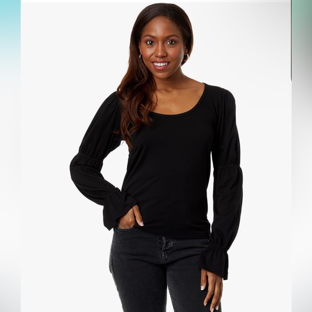 bobi Los Angeles Smocked Long Sleeve Scoop Neck Top size Small. New with tag